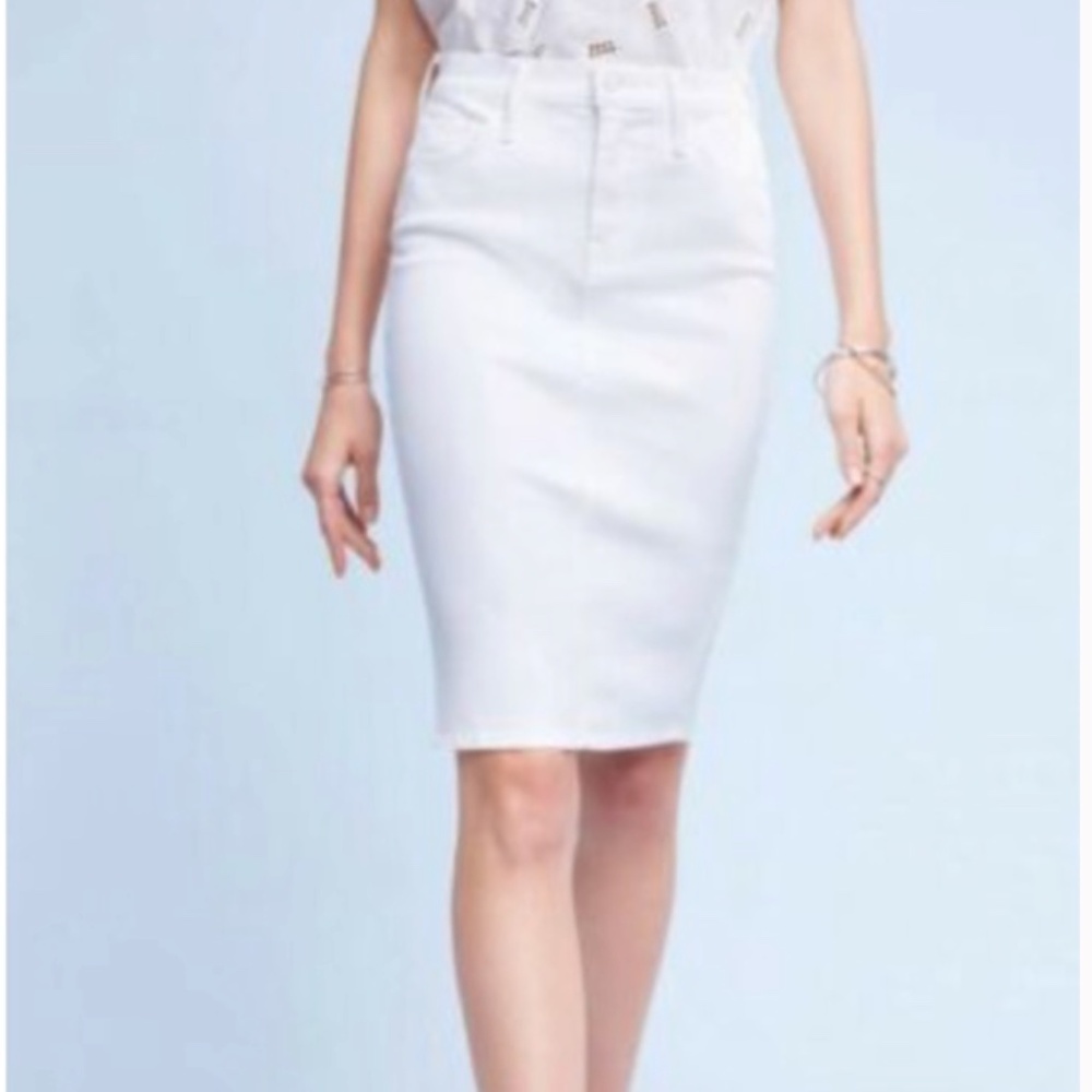 MOTHER "Patchie" Stretch Denim Pencil Skirt w/ Raw Hem in White EUC/sz 27